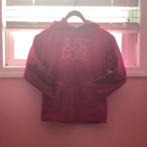 Nike Therma-fit Hoodie!🥰